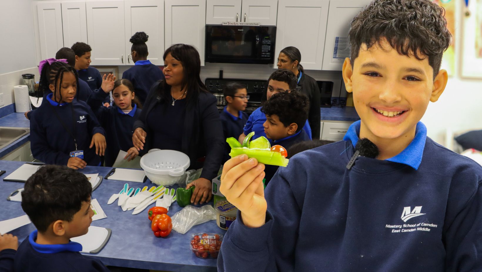 Junior League of Philadelphia gets 'Kids in the Kitchen' to sharpen cooking skills
