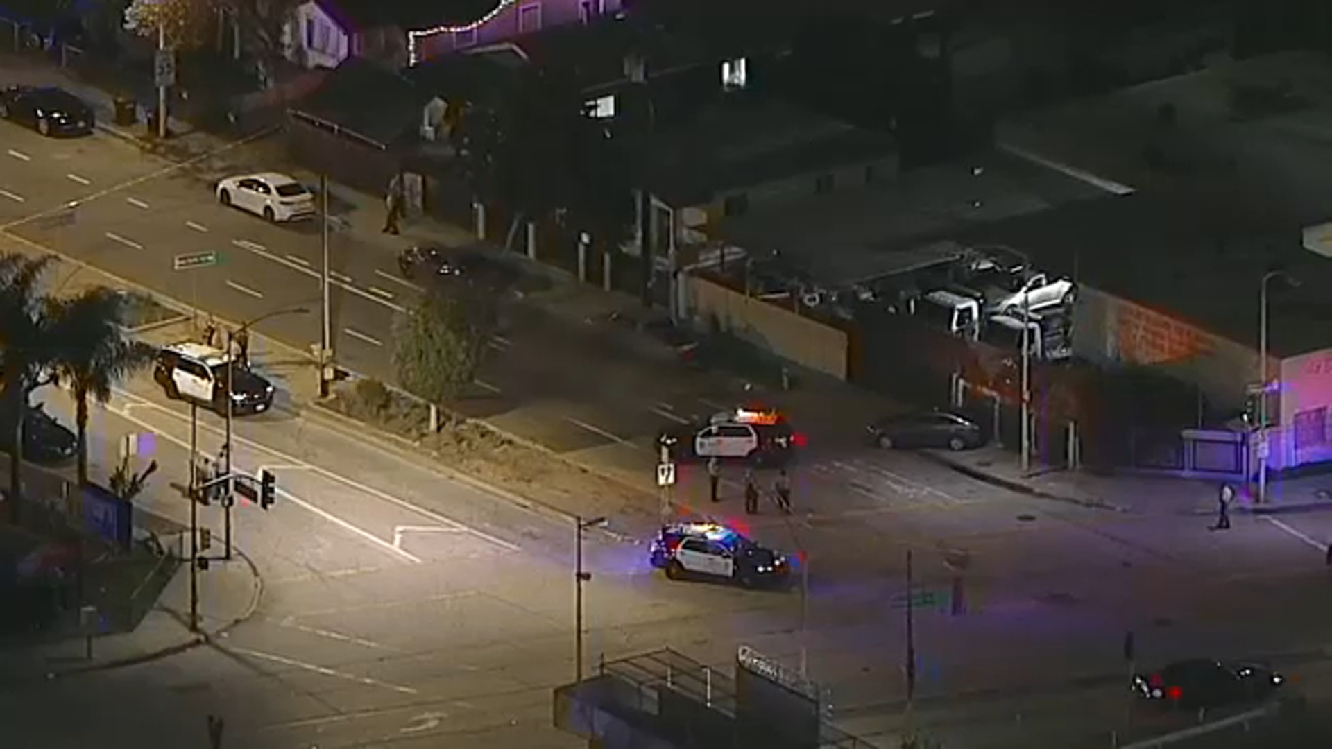 Zydeco musician Chris Ardoin shot in the back while on stage at