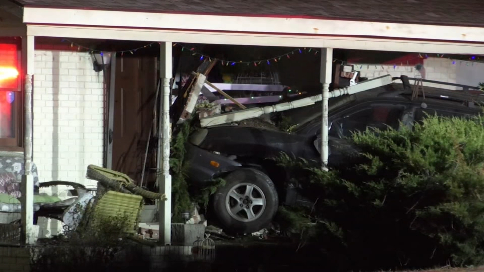 Driver crashes into Fayetteville home on Bingham Drive near Bailey Lake ...