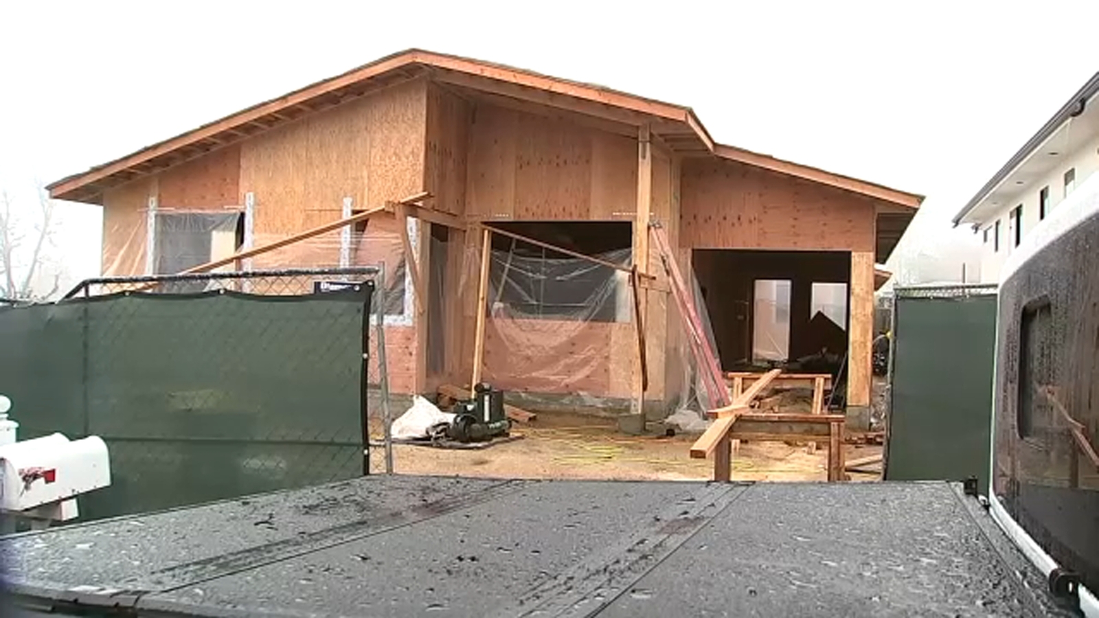 Los Angeles County Sheriff’s Department increases security at Altadena construction sites amid ongoing rebuild from Eaton Fire Los Angeles County Sheriff’s Department increases security at Altadena construction sites amid ongoing rebuild from Eaton Fire