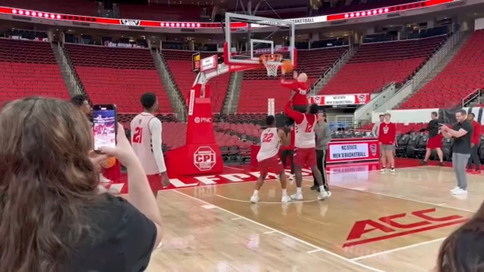 North Carolina nonprofit fulfills dreams for Luke Girardi, a teen Wolfpack fan North Carolina nonprofit fulfills dreams for Luke Girardi, a teen Wolfpack fan