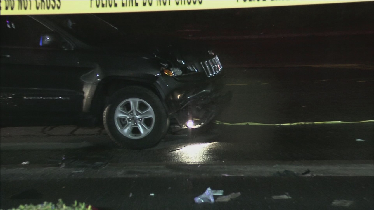 Driver hits bicyclist in Port Richmond
