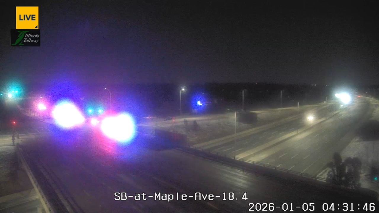 Police search for 2 burglary suspects after stop on I-355