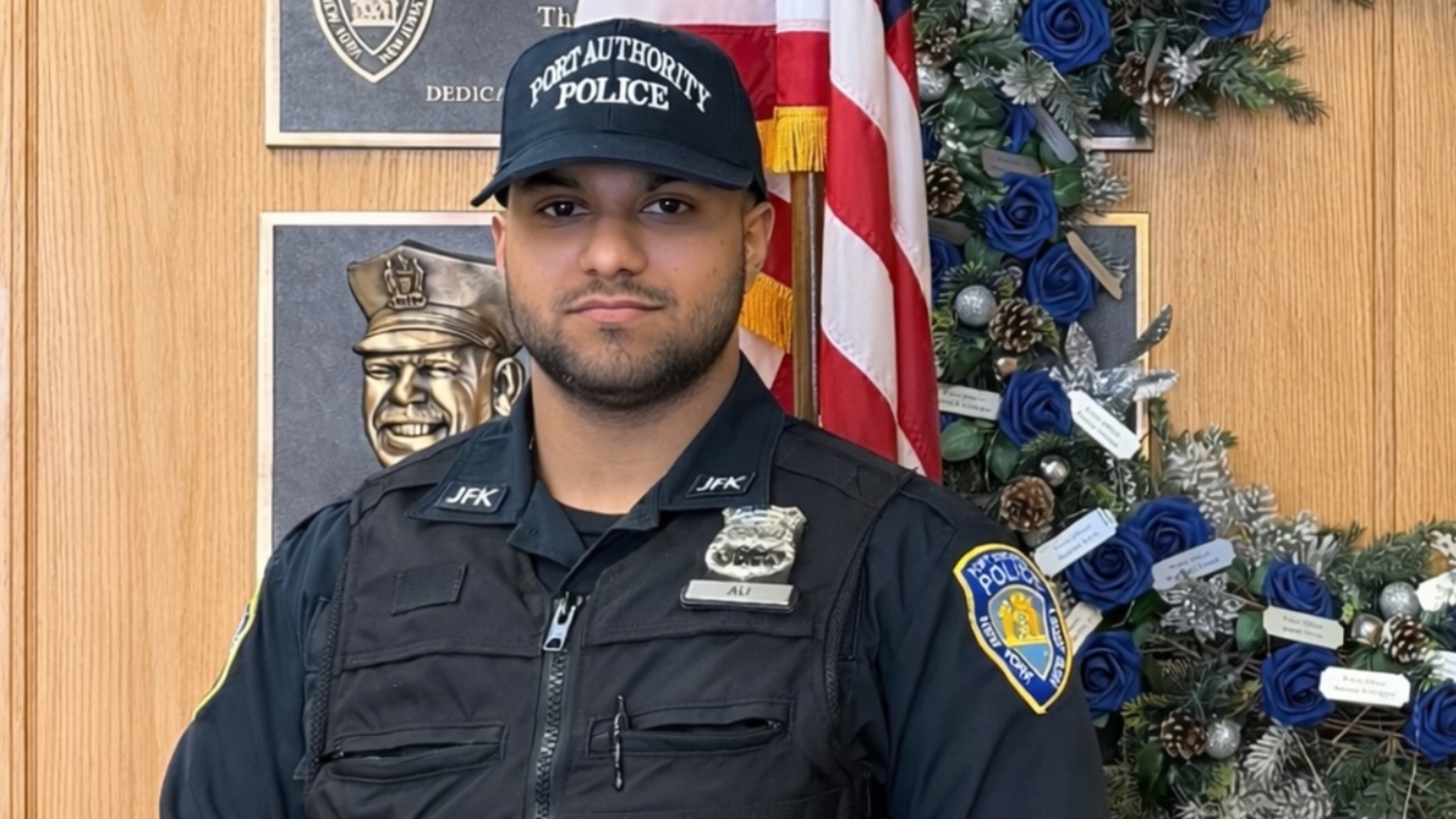 Port Authority police officer saves life of choking toddler at JFK Airport