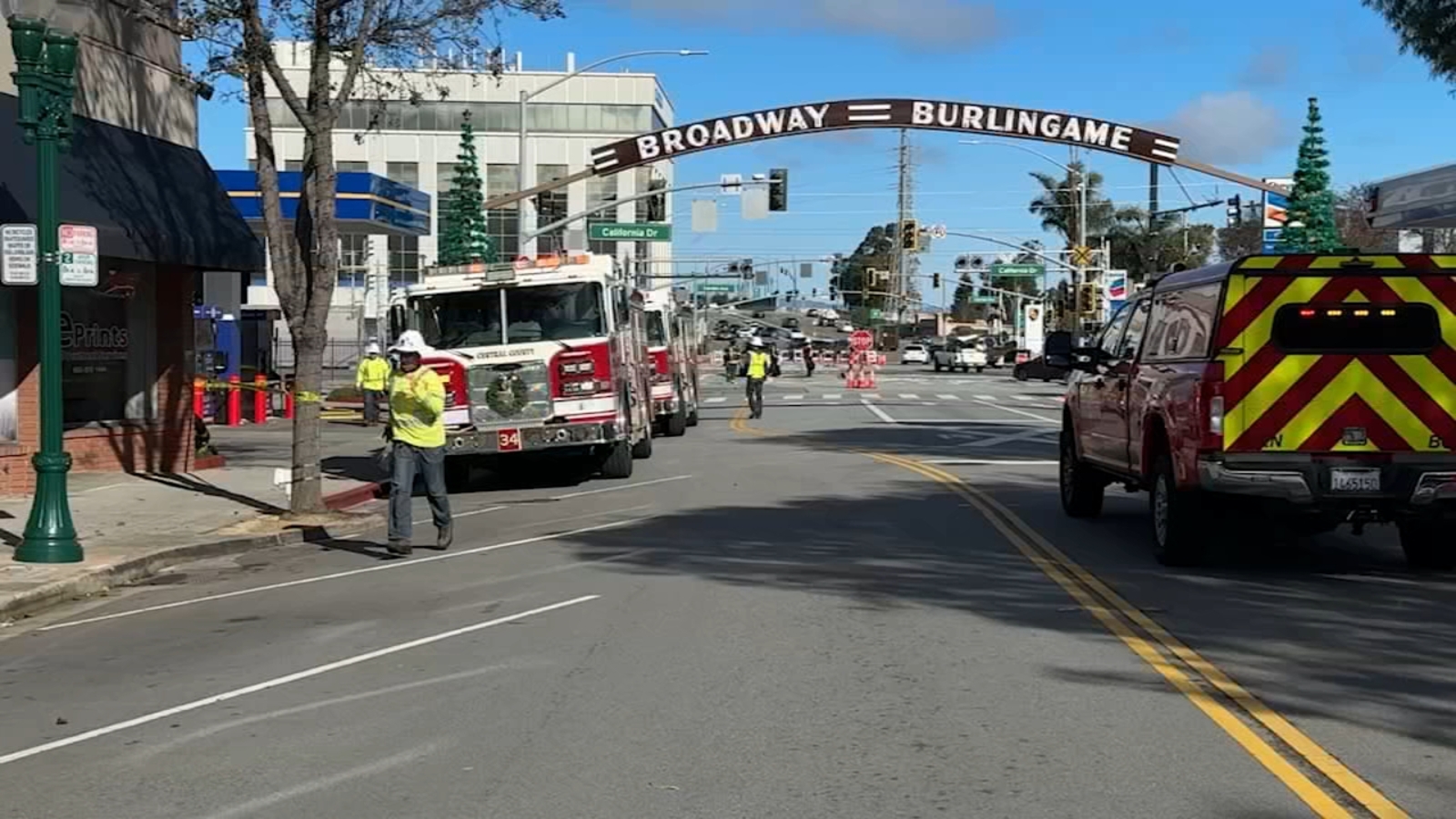 Power out in Burlingame business corridor after hazardous substance leaks into electric vaults