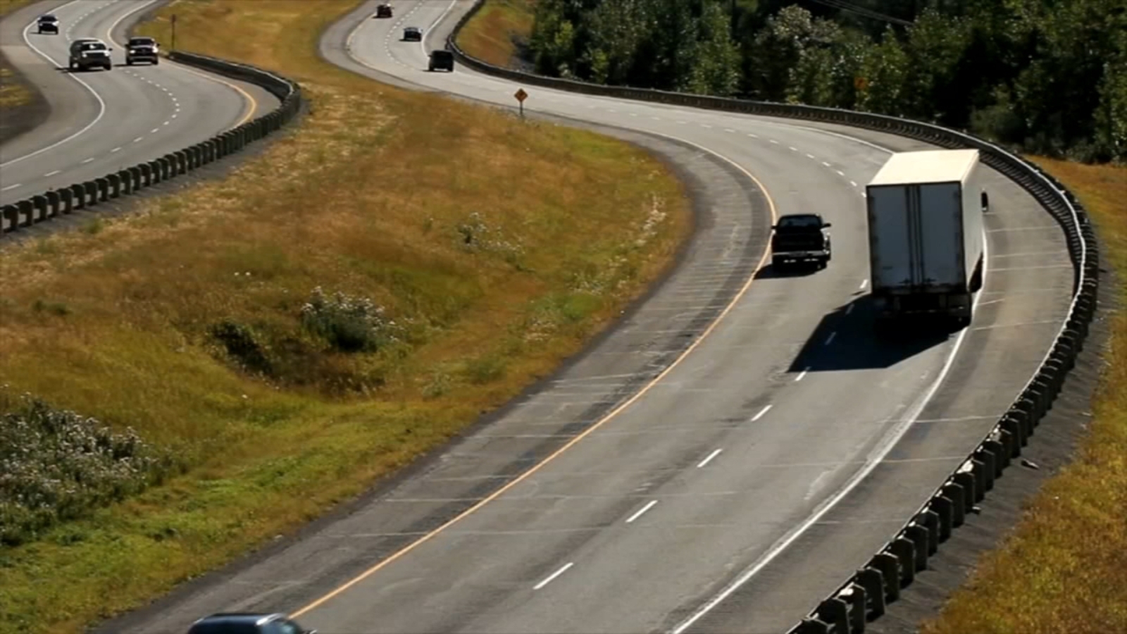 DOT threatens to pull $50M in federal highway funding from NC over truck driver license audit