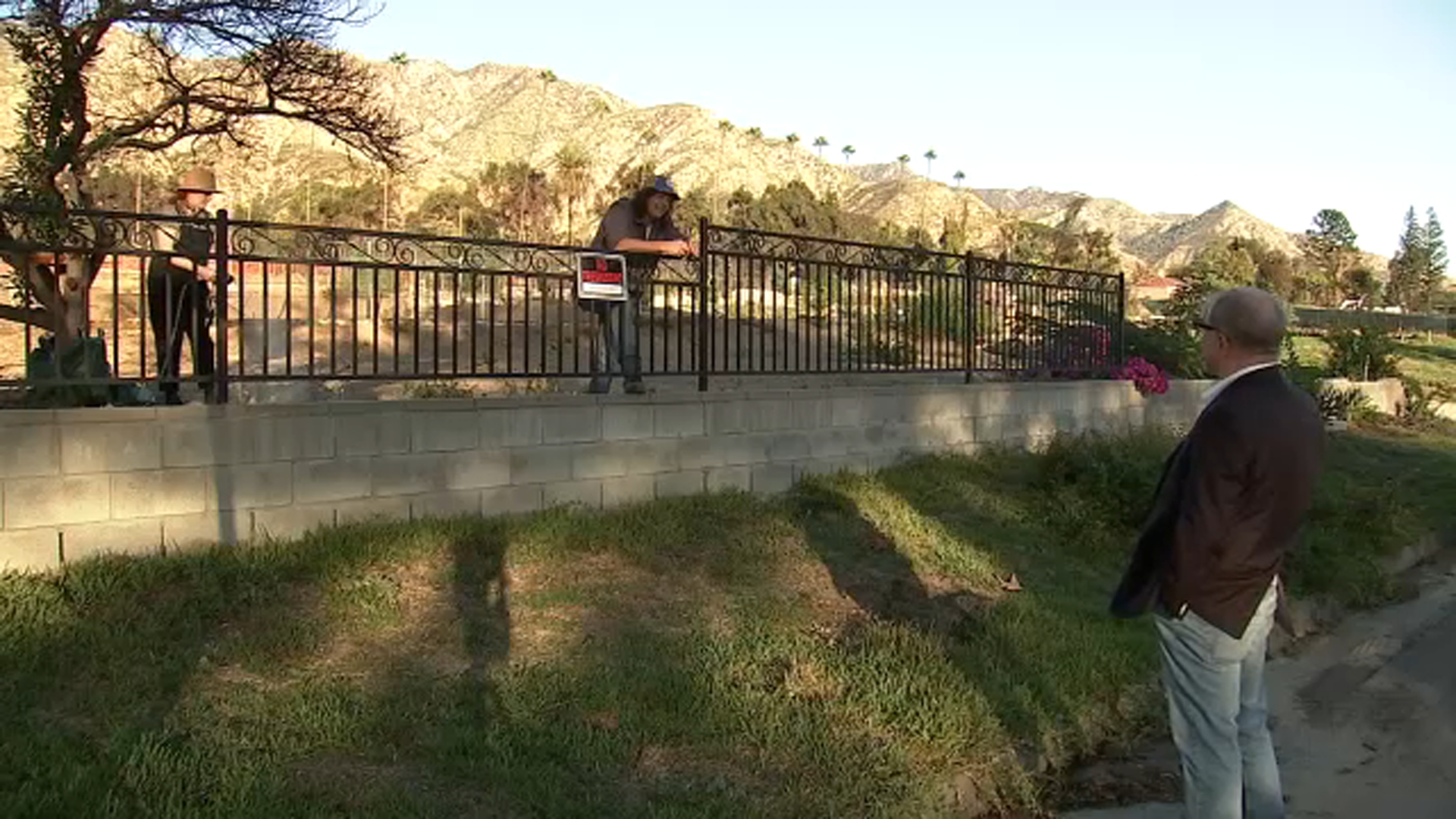 Hope along Poppyfields Drive: Group of Altadena neighbors share their rebuilding stories