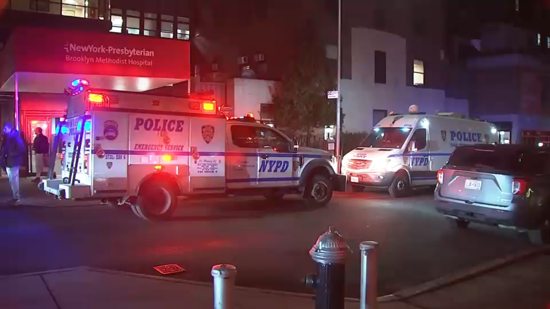 Man barricaded with knife shot and killed by police inside Brooklyn hospital