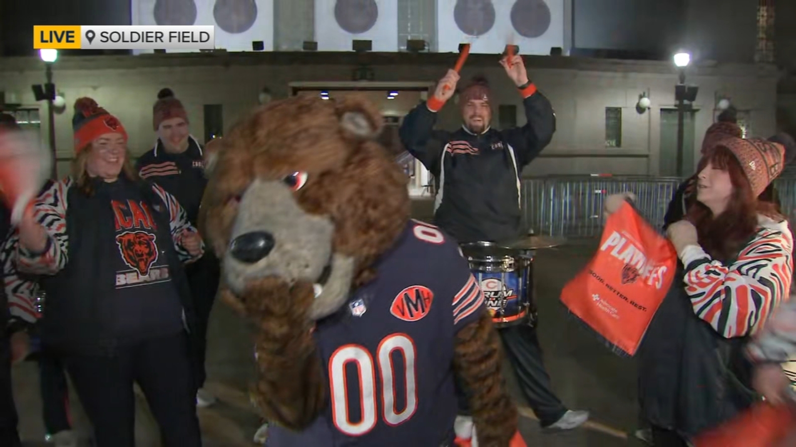 Chicago Bears mascot Staley an, Monster Squad holding Pop-Up City Tour ahead of playoff game
