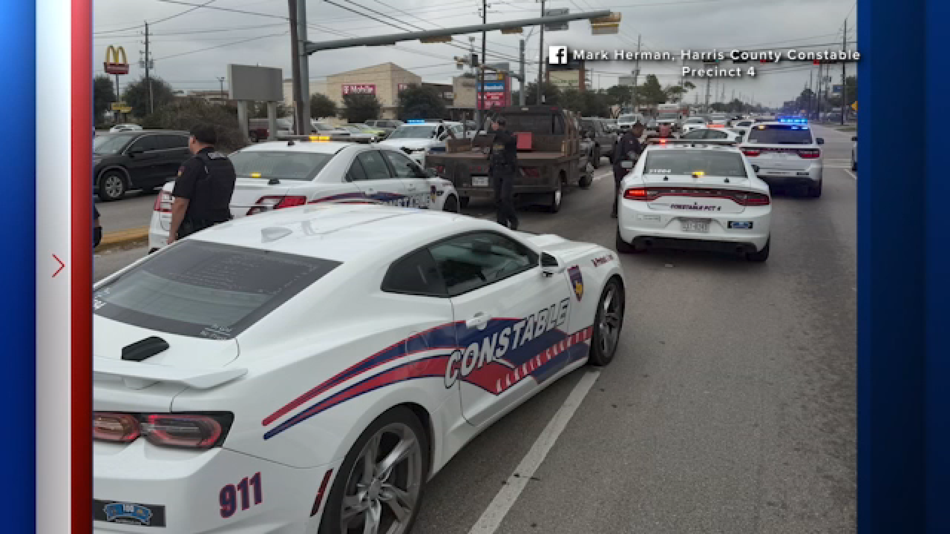 Man in custody after hitting multiple cars while fleeing from deputies in stolen vehicle: Pct. 4
