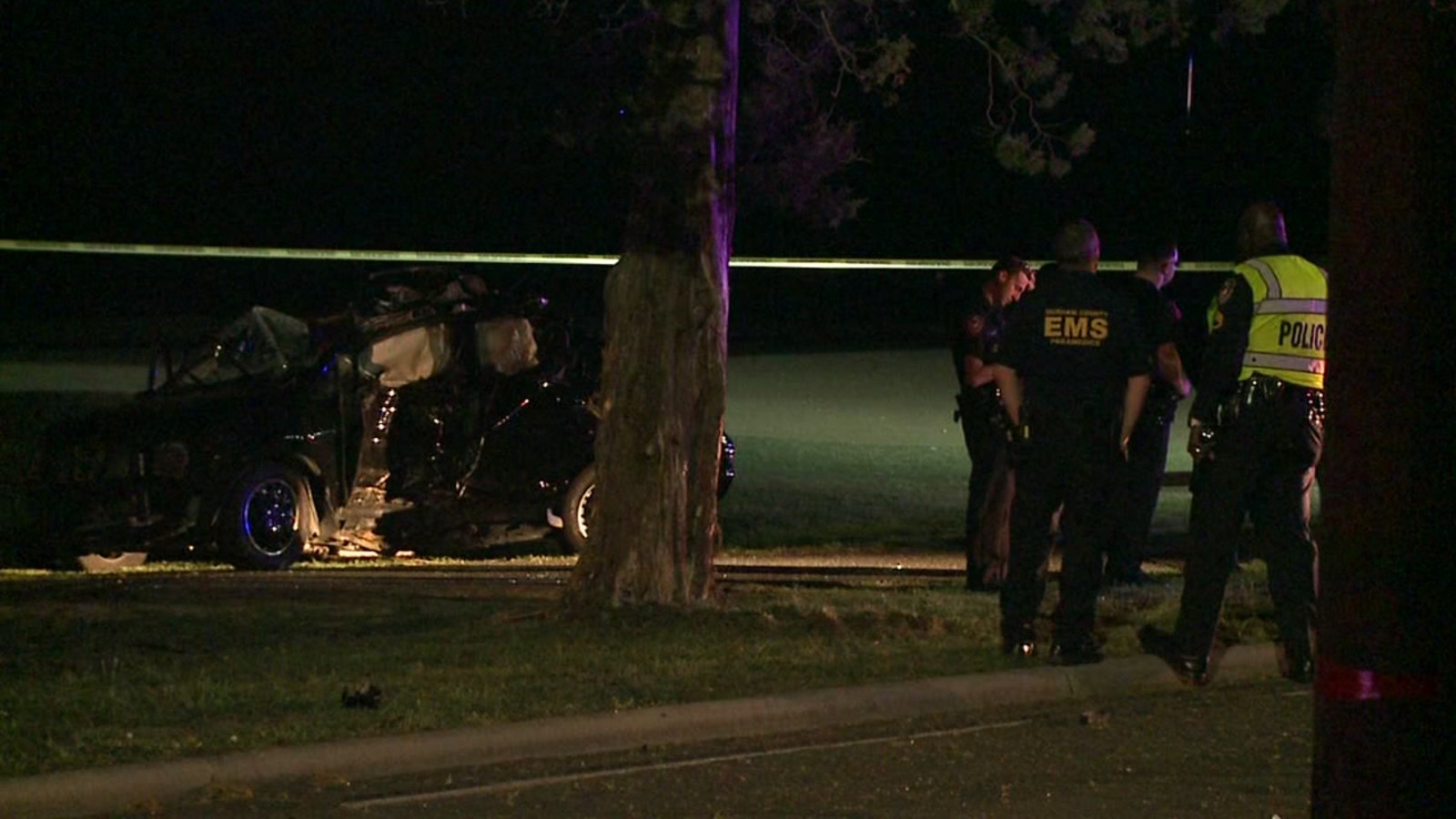 Durham police investigating fatal crash after car slams into tree ...