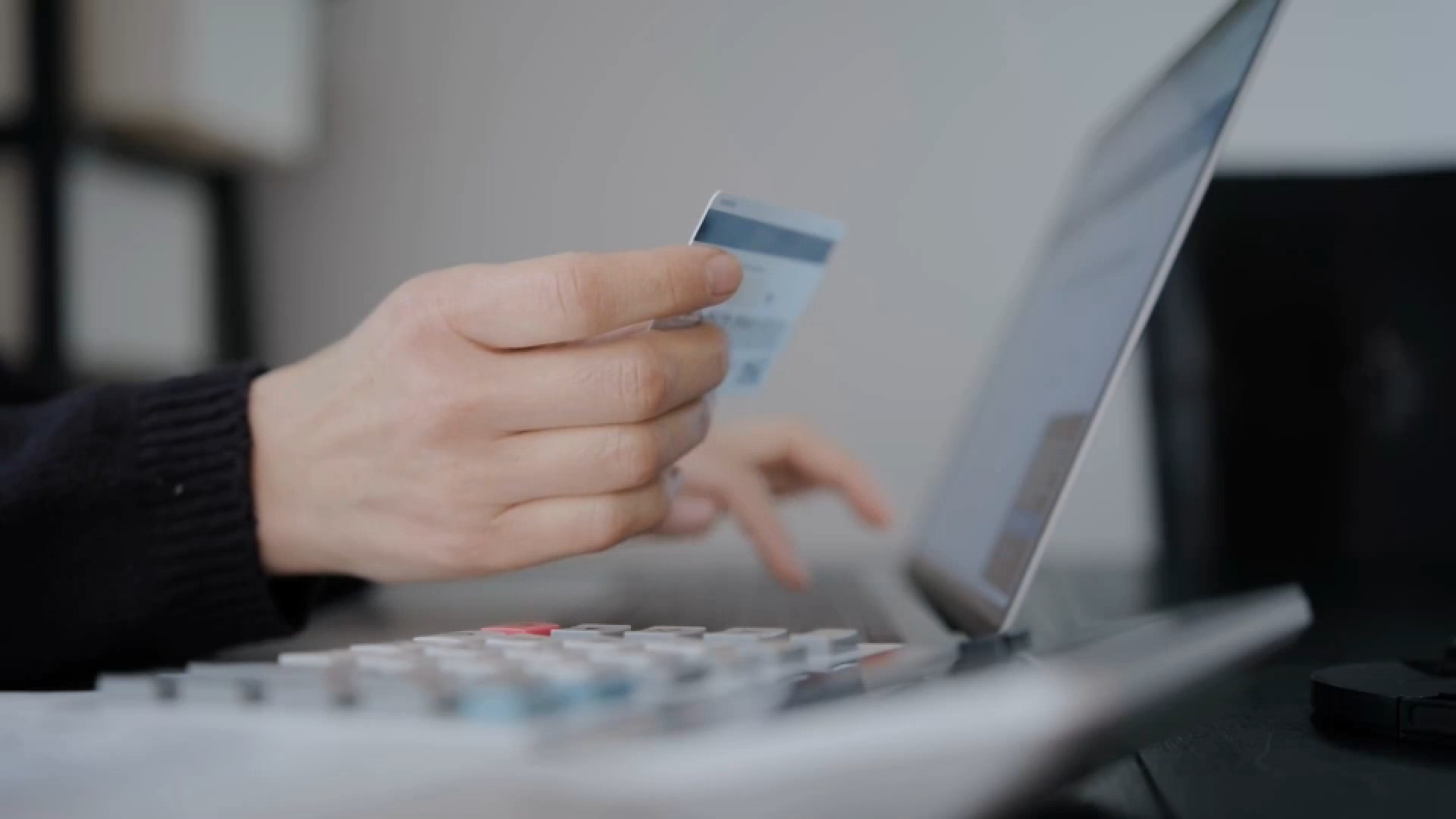 Tips for digging out of debt after the holidays