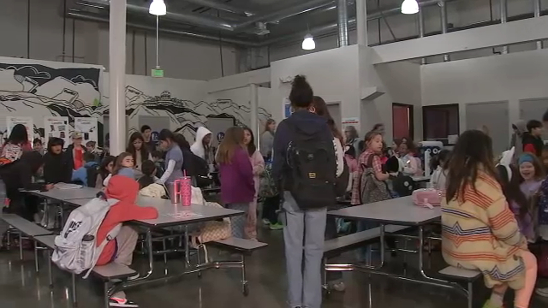 Odyssey Charter students return to new Altadena campus 1 year after Eaton Fire