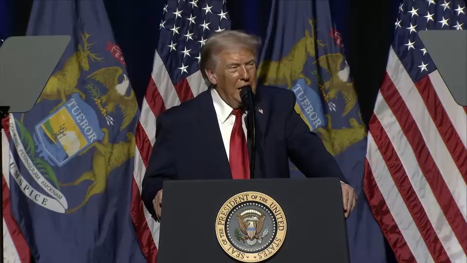 Trump says federal government will no longer fund sanctuary cities; Mamdani vows to defend New York