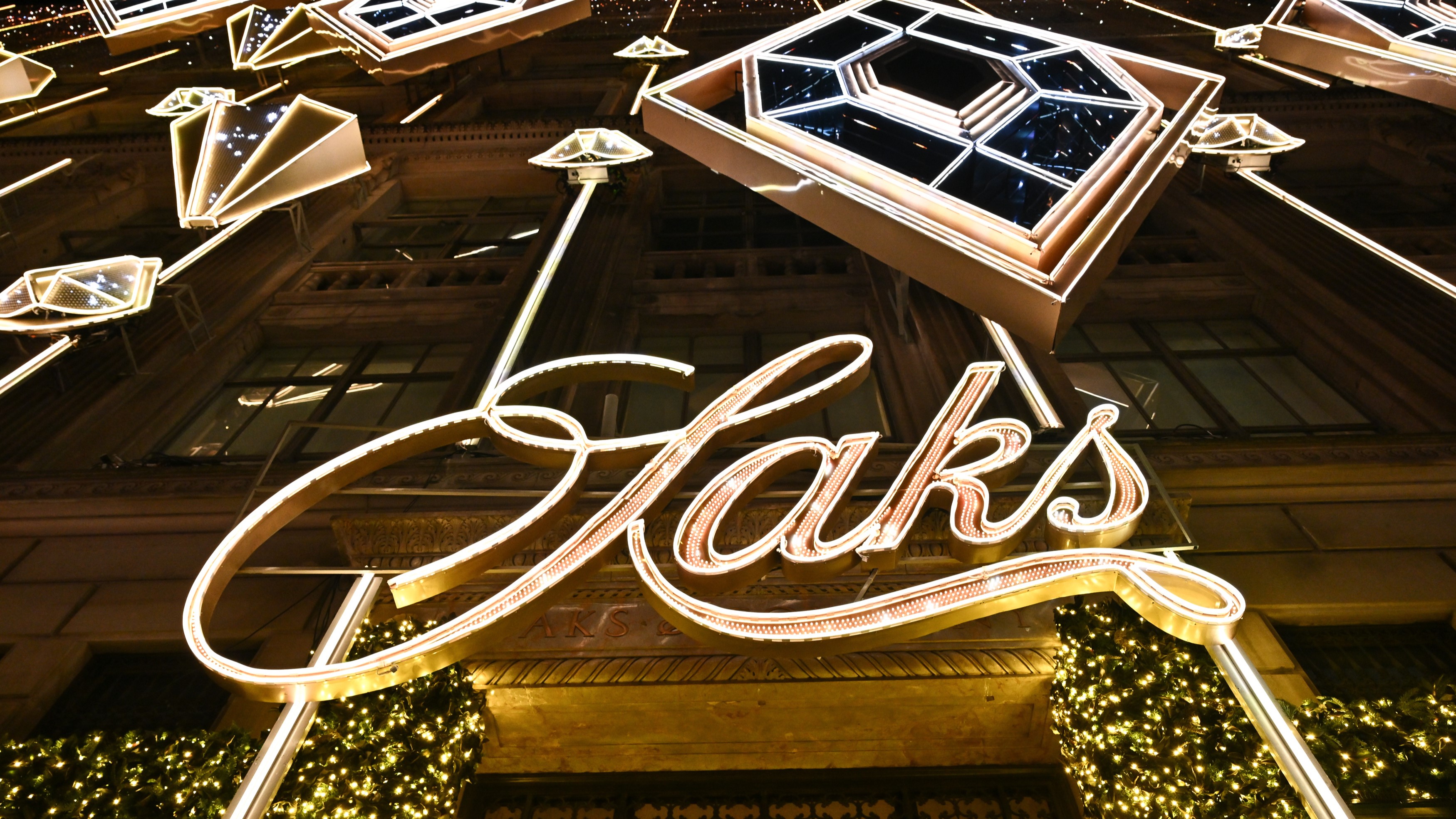 abc7.com - Luxury retailer Saks Global files for bankruptcy as it prepares to restructure