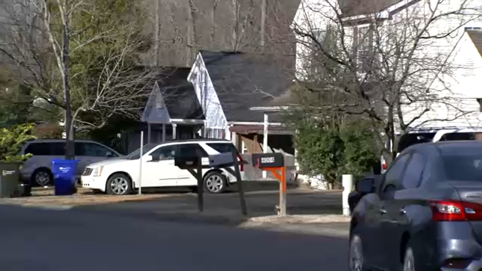 Driver in custody after police pursuit of stolen car through Wake, Durham counties