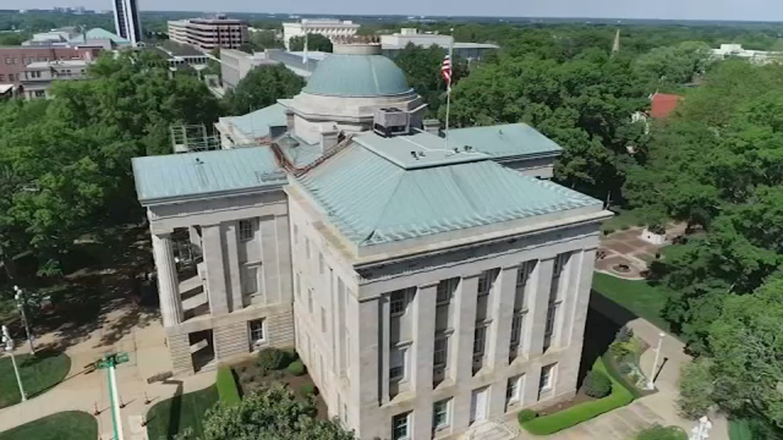 State auditor outlines potential cuts to open positions amid budget debate
      