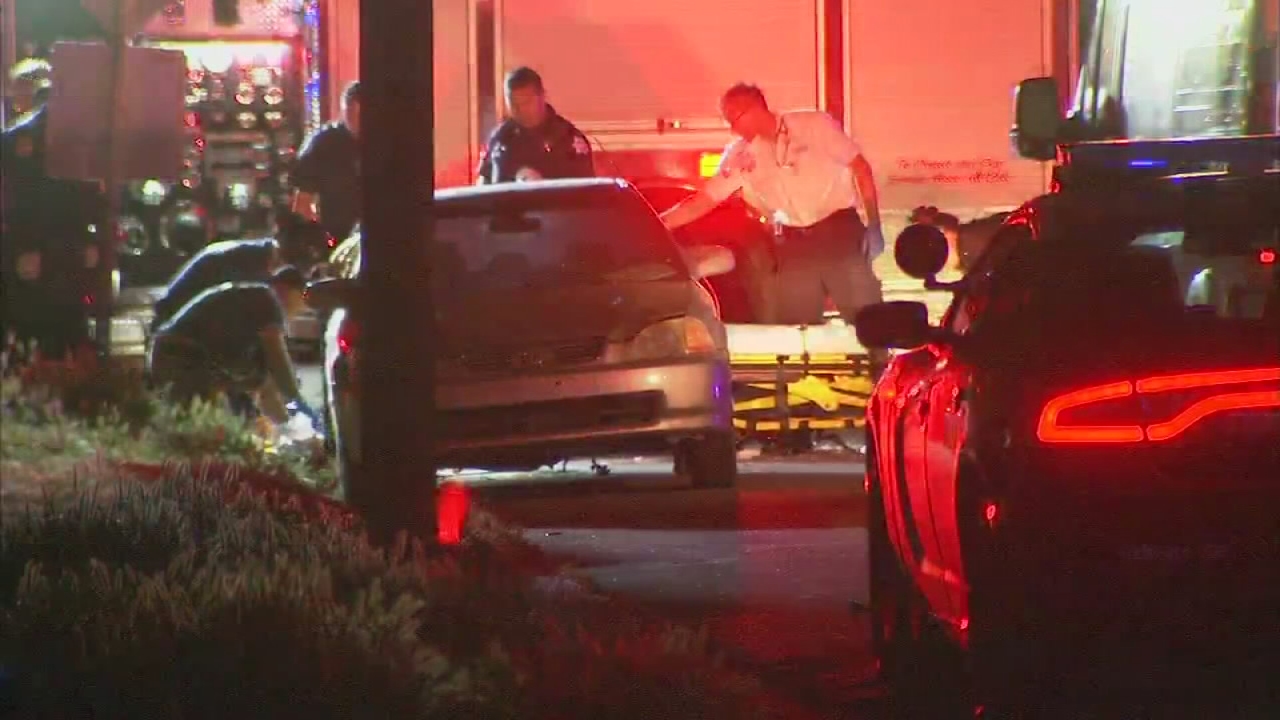1 person killed after shooting in Southeast Fresno, police looking for suspect
