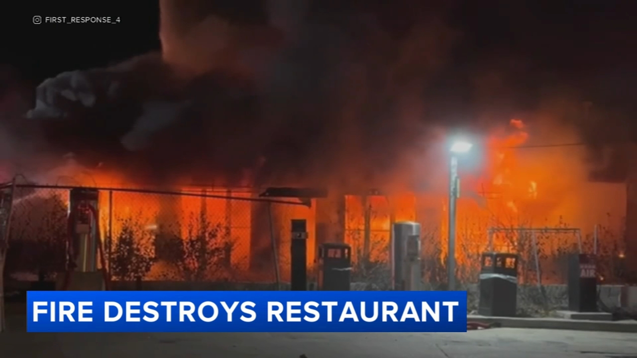 Heavy winds, bitter cold complicate early-morning fire at nightclub in Juniata Park