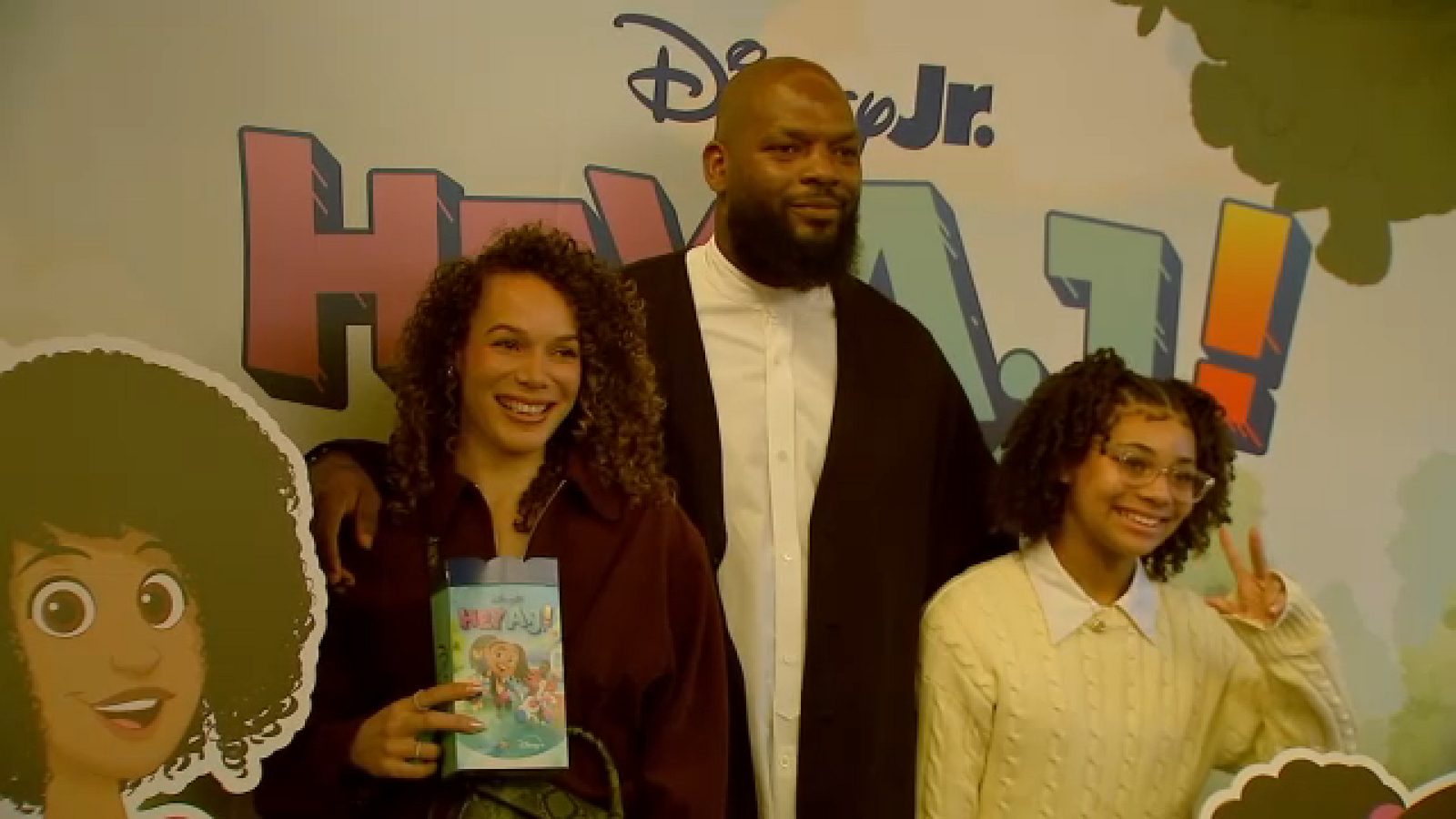 Alief's Martellus Bennett debuts his 'Hey A.J.!' series in special screening for Houston families