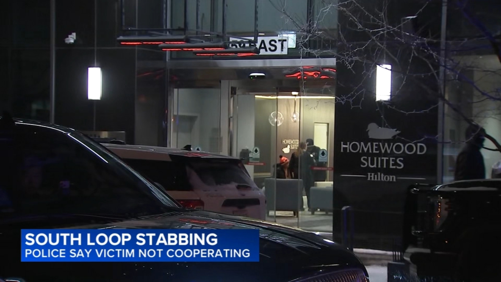 Man stabbed in South Loop: Chicago police