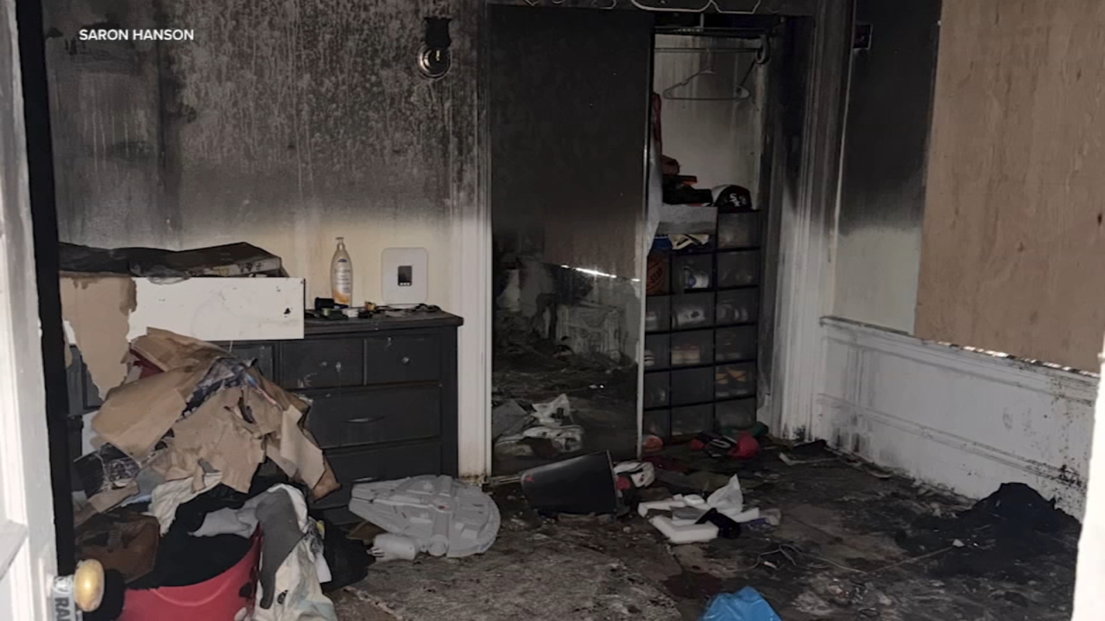 Oakland building fire: Displaced residents reportedly received lease terminations
      