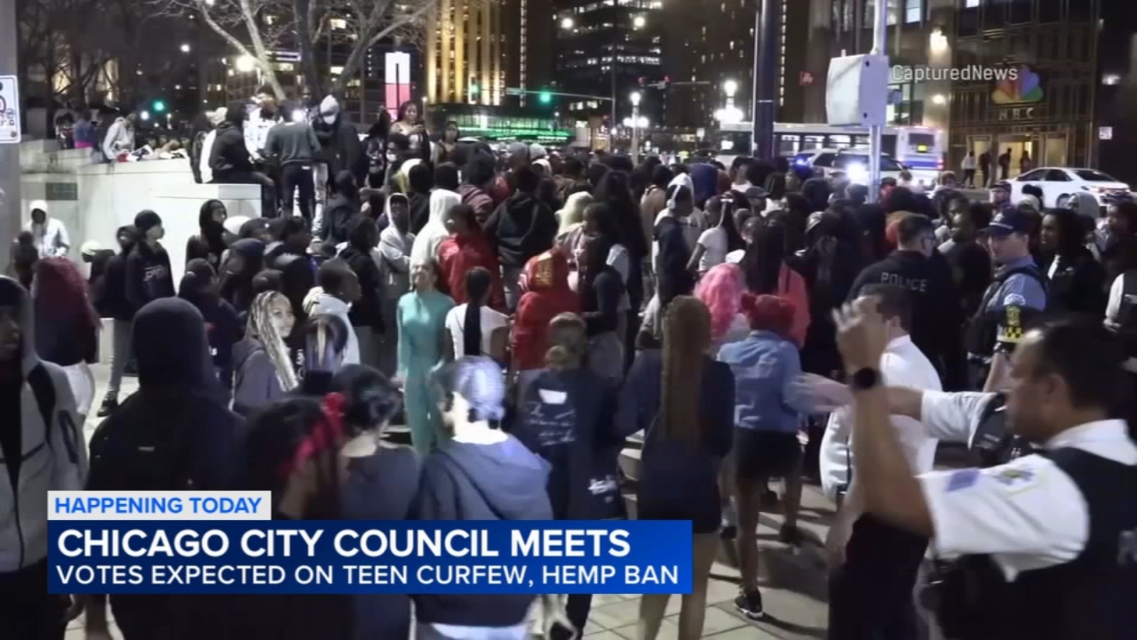 Chicago City Council to consider teen curfew, hemp ban, CPD settlements in 1st meeting of year
      