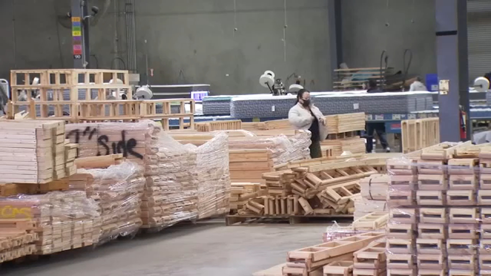 Expansion of local program to help those on public assistance find full-time jobs