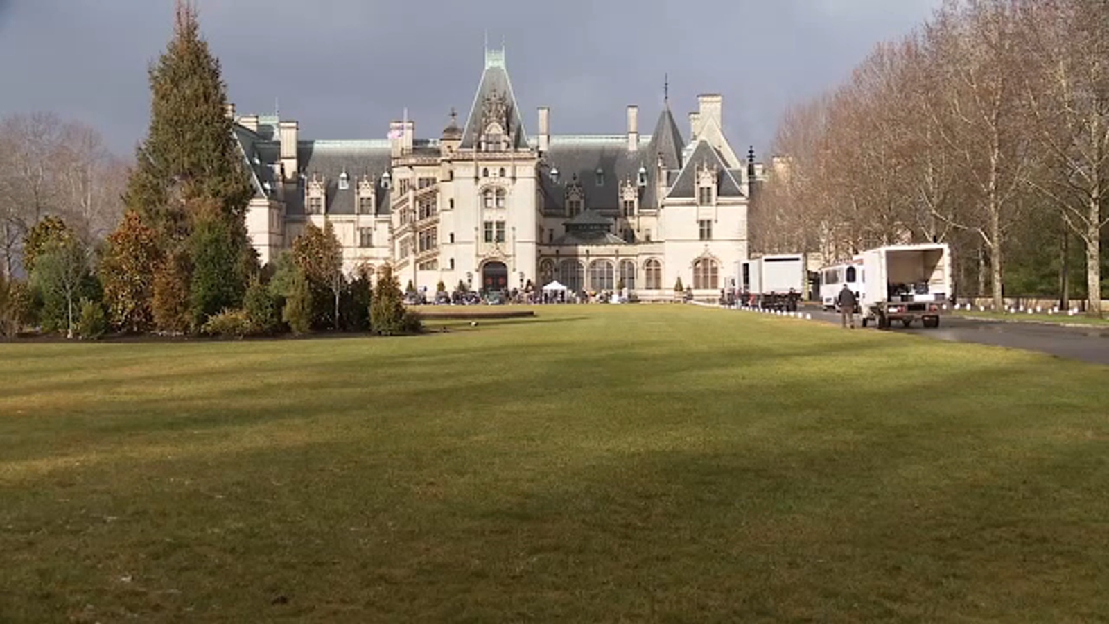 New Hallmark sequel in production at the Biltmore Estate will get released ahead of Christmas