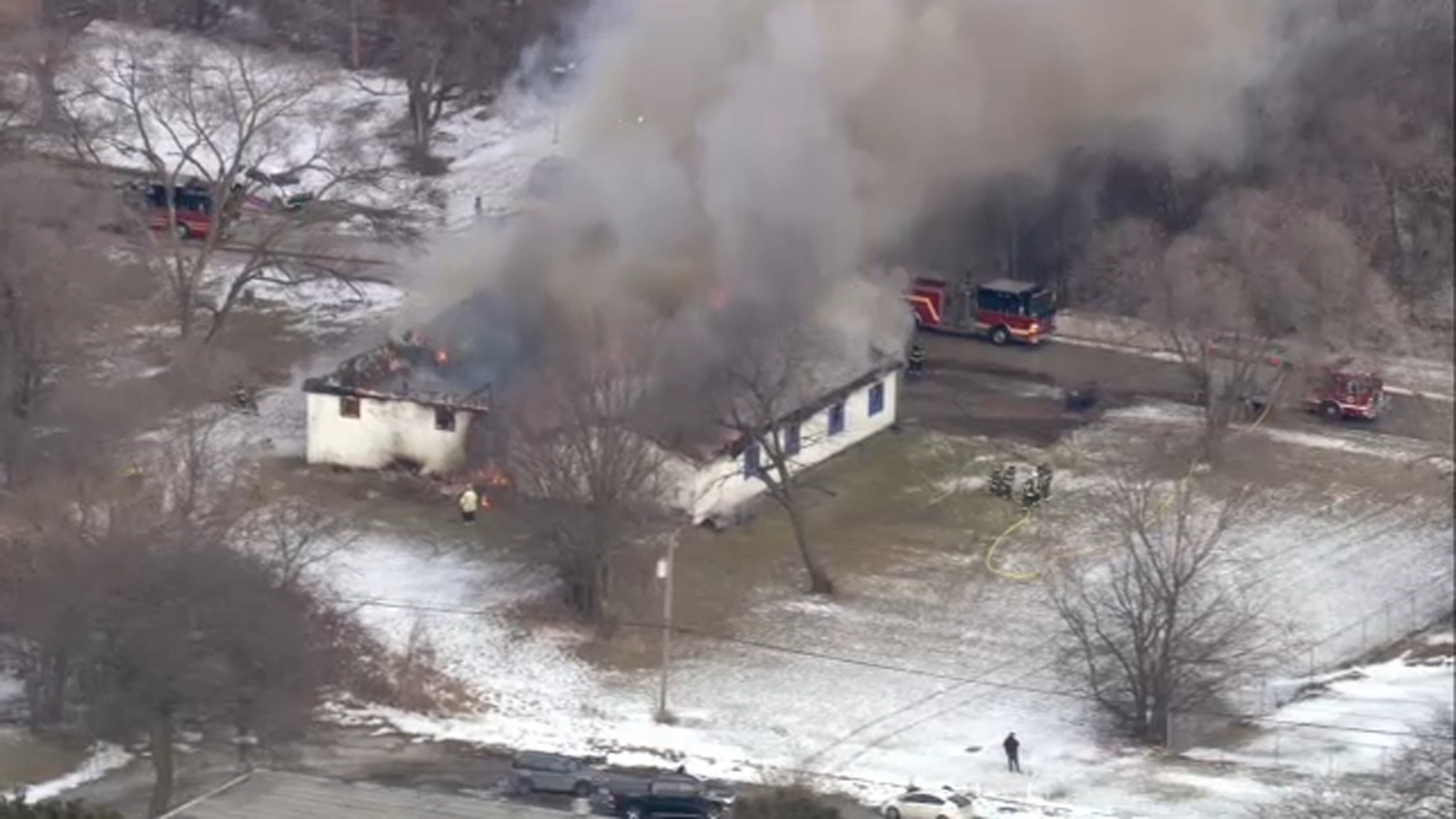 Massive fire damage south suburban church; workers inside escape safely: Cook County sheriff