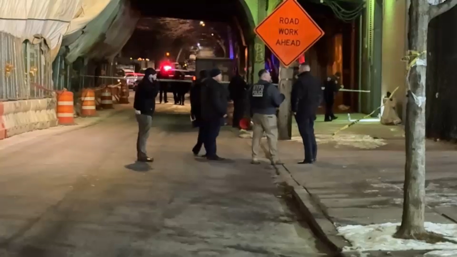 19-year-old man fatally shot in the back in the Bronx; police searching for shooter
      