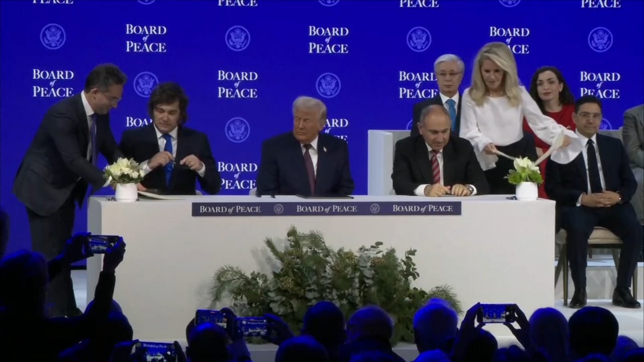 President Trump unveils Board of Peace at Davos