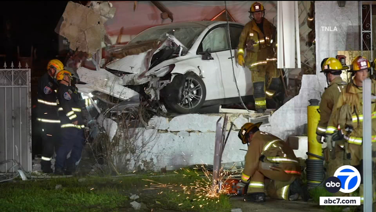 2 injured after Tesla crashes into Pacoima home