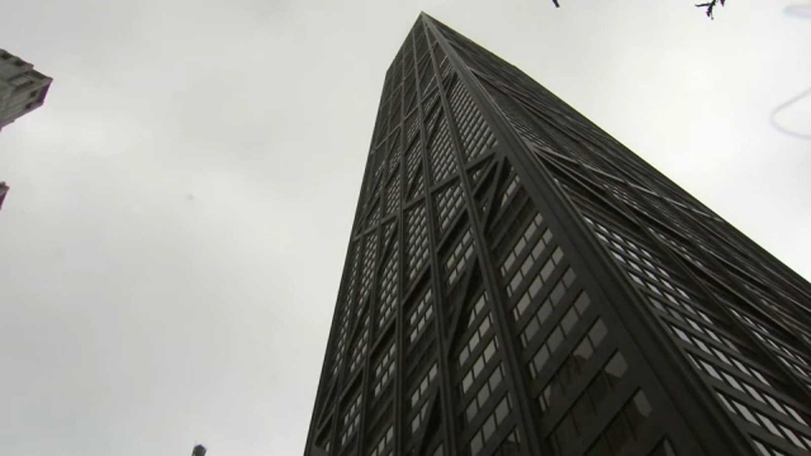 Former owners of The Signature Room in former John Hancock building being sued for backpay