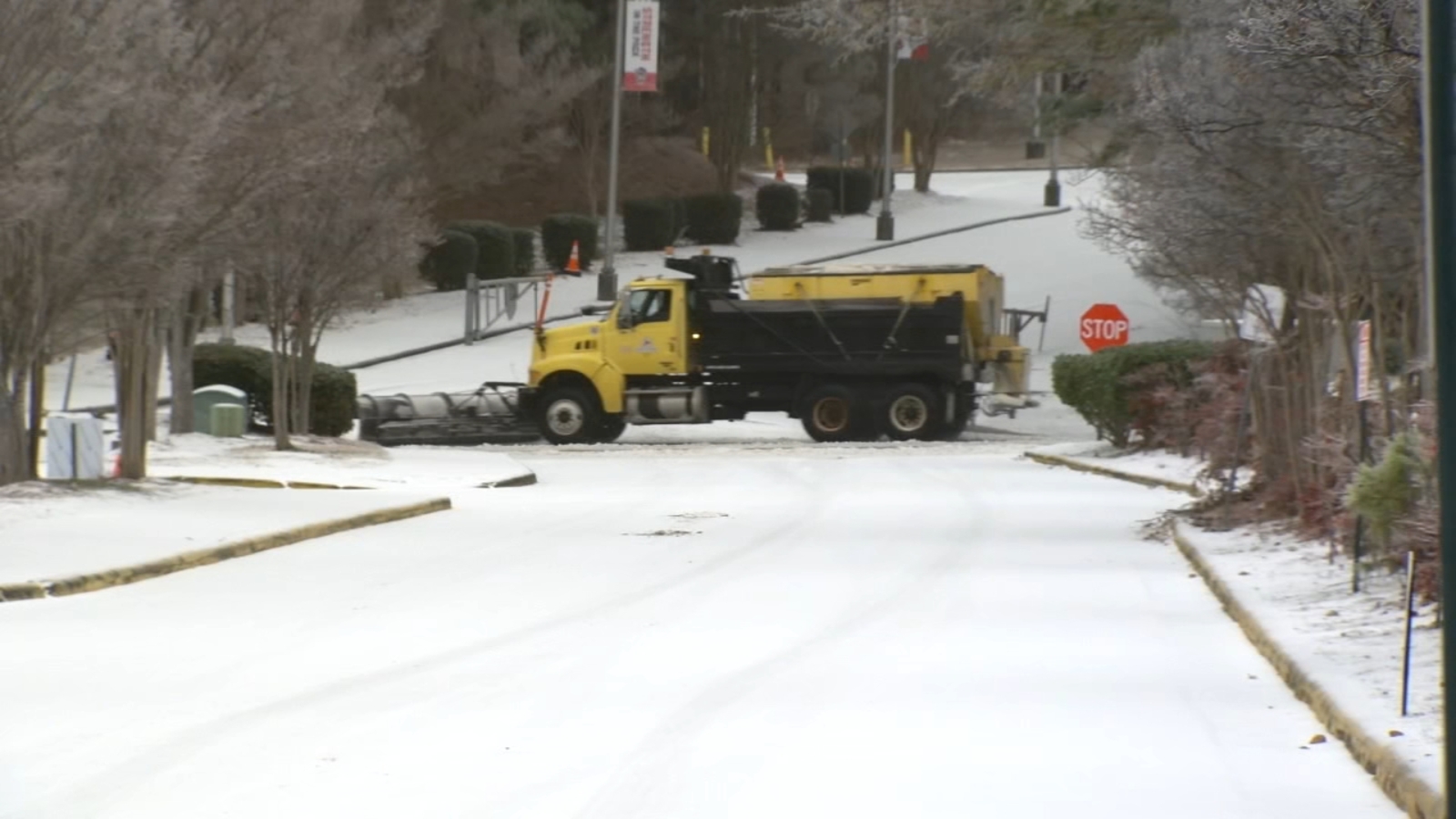 All-hands on deck effort for NCDOT crews clearing roads - ABC11 Raleigh ...