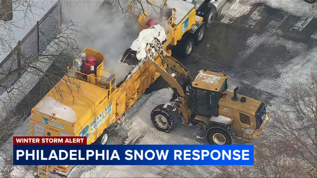 Philadelphia remains in snow emergency; city school district virtual Tuesday