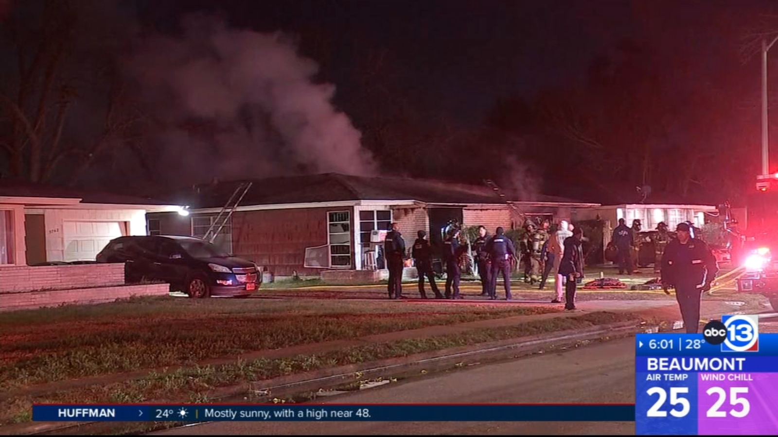 Firefighters rescue man trapped inside house fire in southeast Houston, HFD says