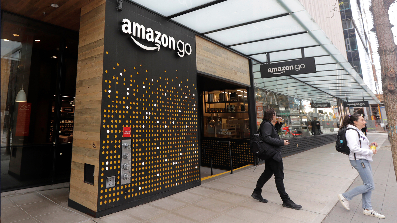 Amazon cuts 16,000 jobs in the latest round of layoffs Amazon cuts 16,000 jobs in the latest round of layoffs