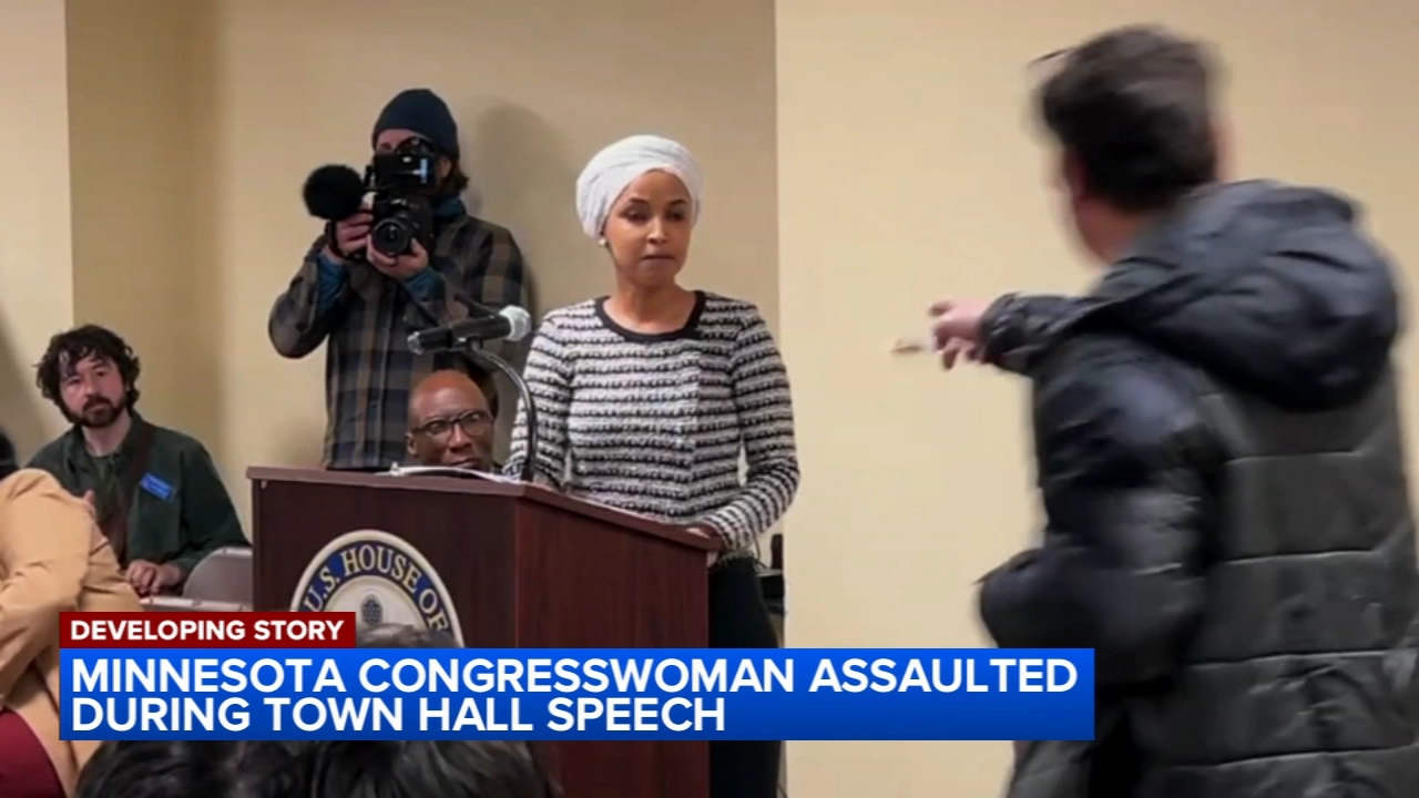 FBI leading investigation after man charges Rep. Ilhan Omar during town hall: Police - ABC13 Houston