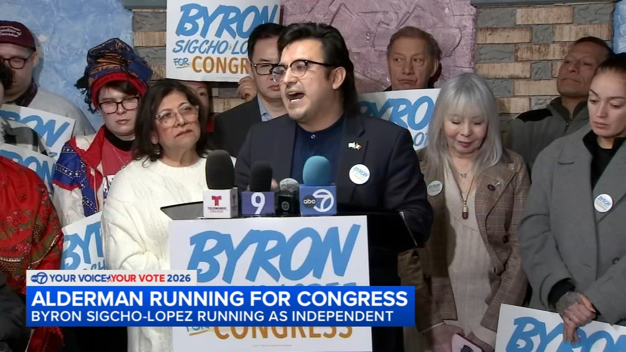 Chicago Ald. Sigcho-Lopez 1 of 2 running as independents for Rep. Garcia's seat in Congress
