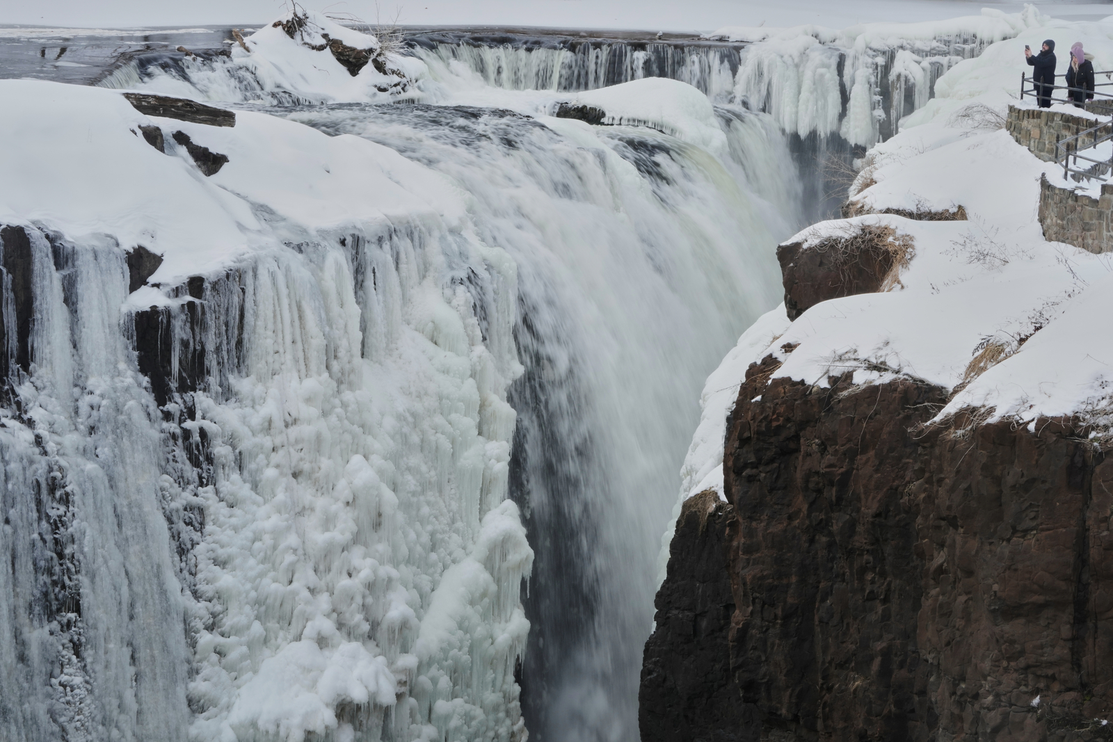 PHOTO: View from up above of the partially frozen Great Falls in ...