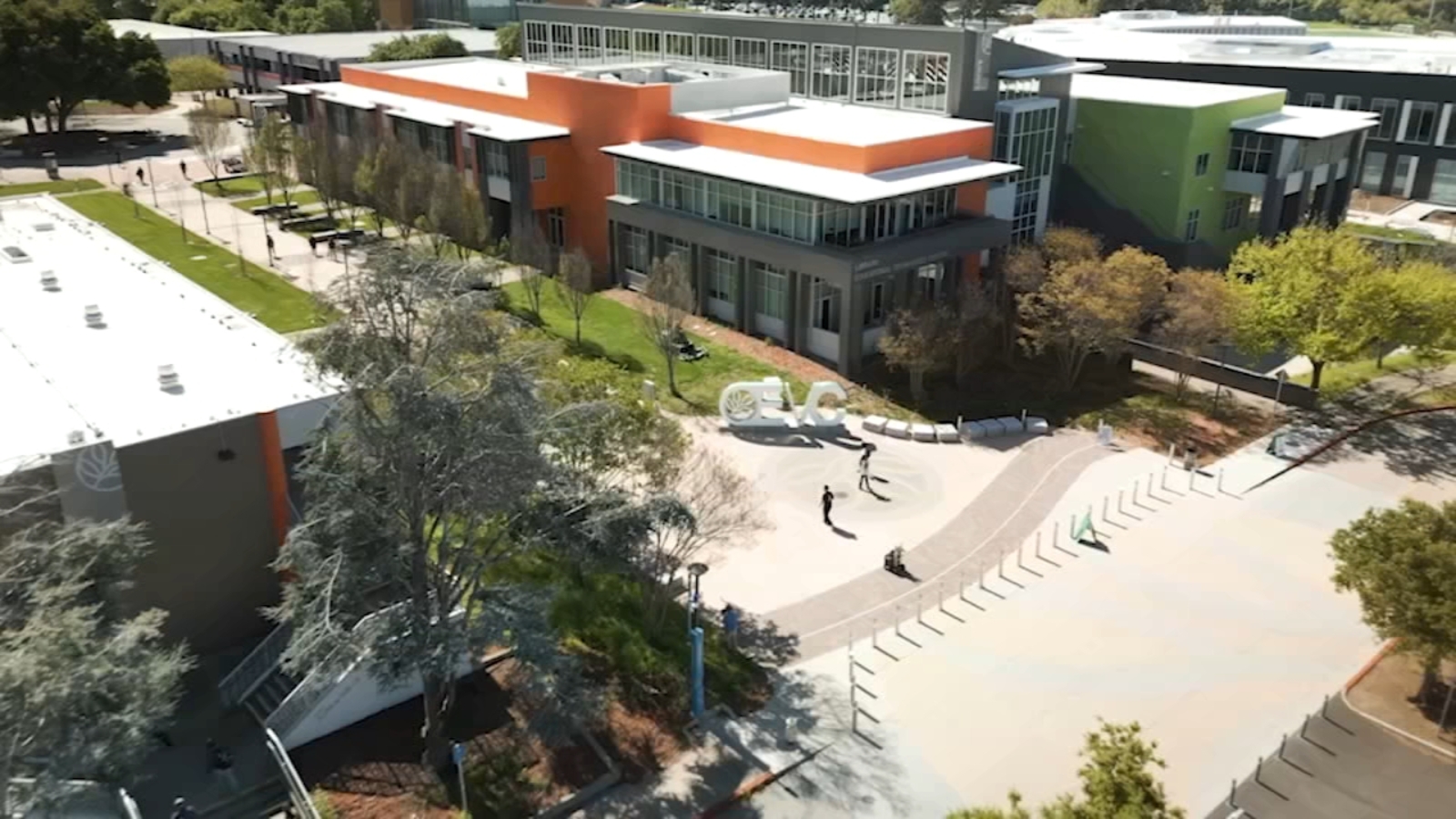 'Ghost students' stealing millions in financial aid from CA community colleges, investigation finds