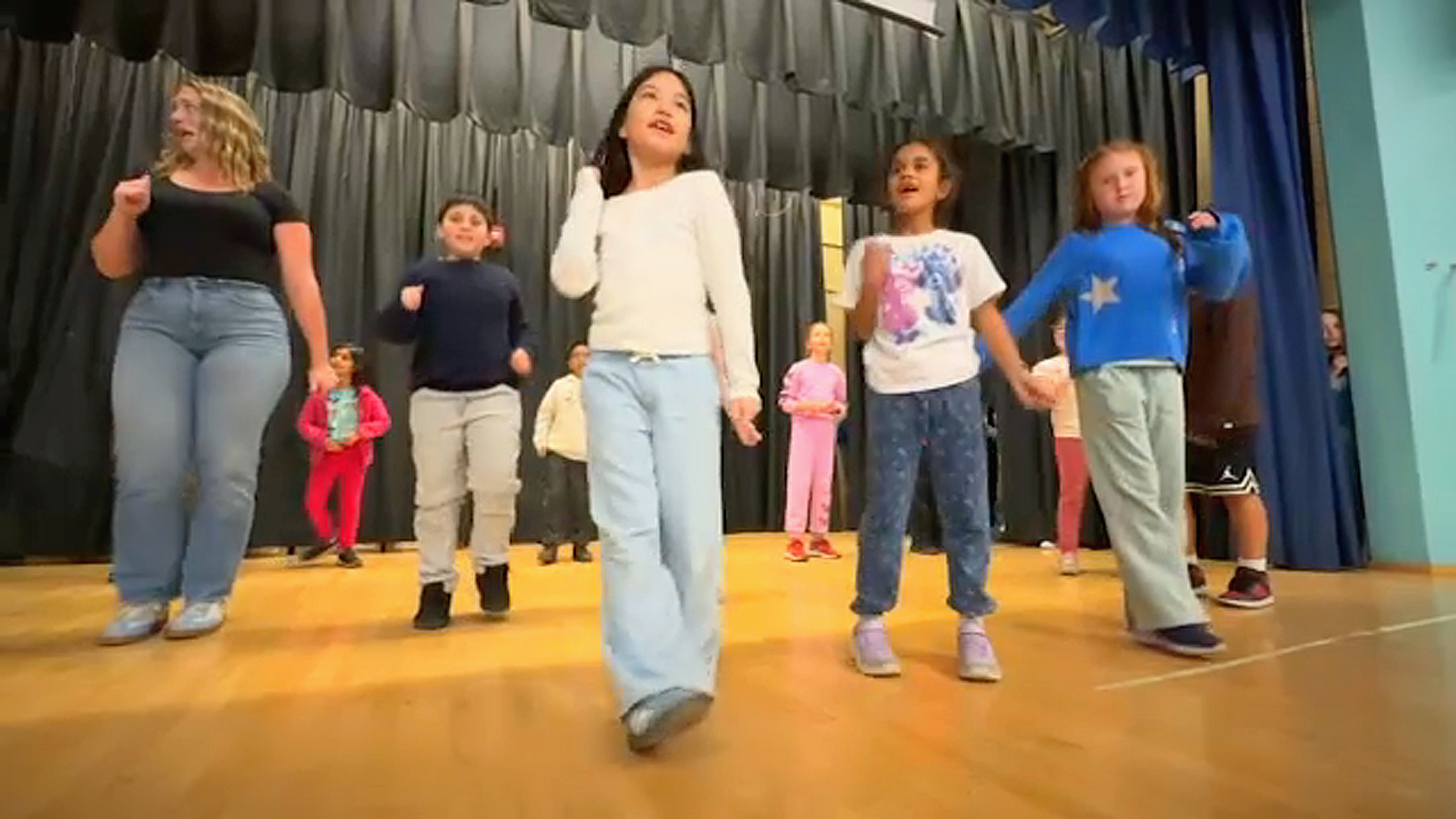 Disney taps Sherman Oaks school for new program connecting students with magic of musical theater