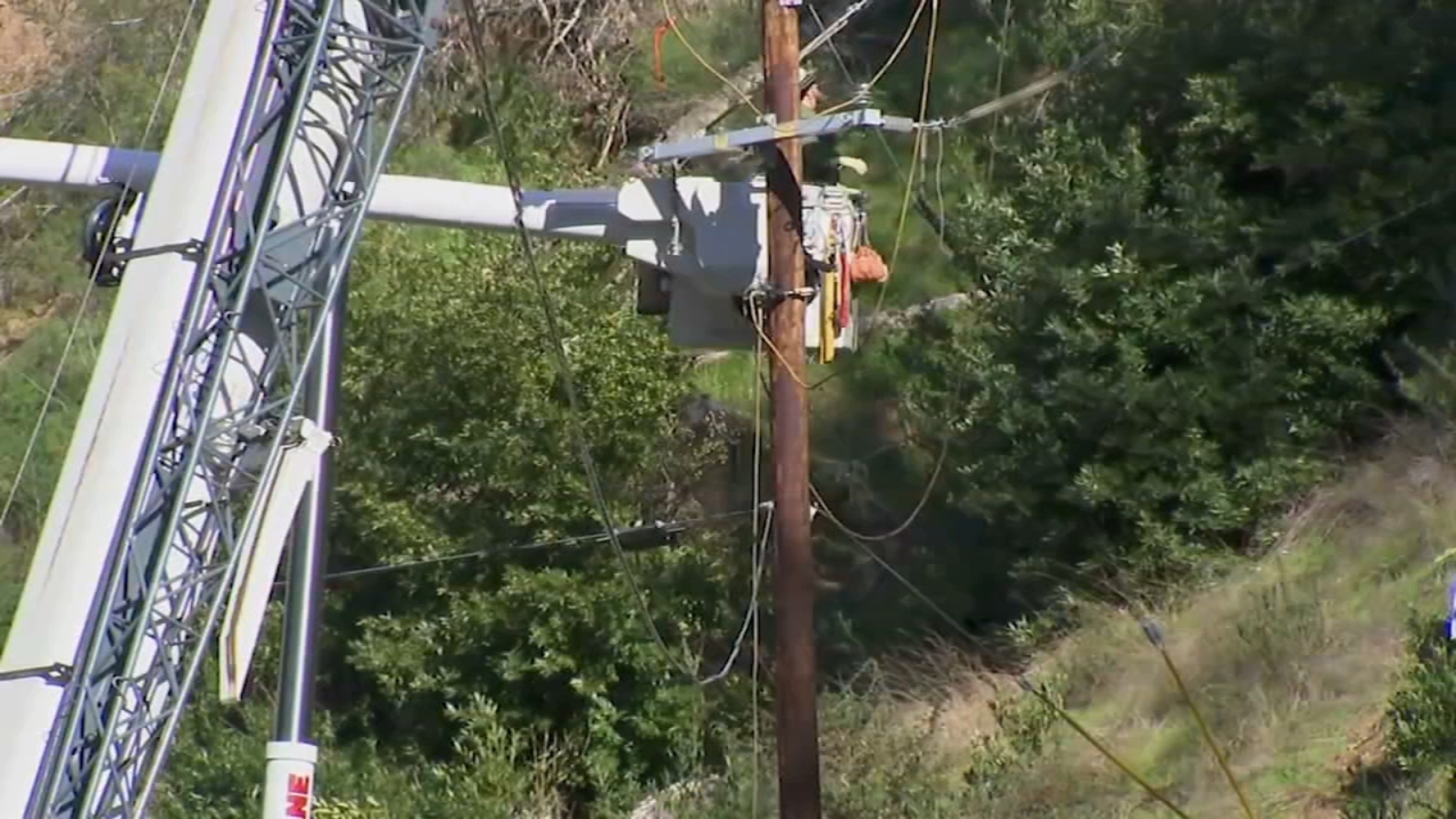 Residents of one Napa Co. community fighting to have AT&T, Comcast underground their power lines