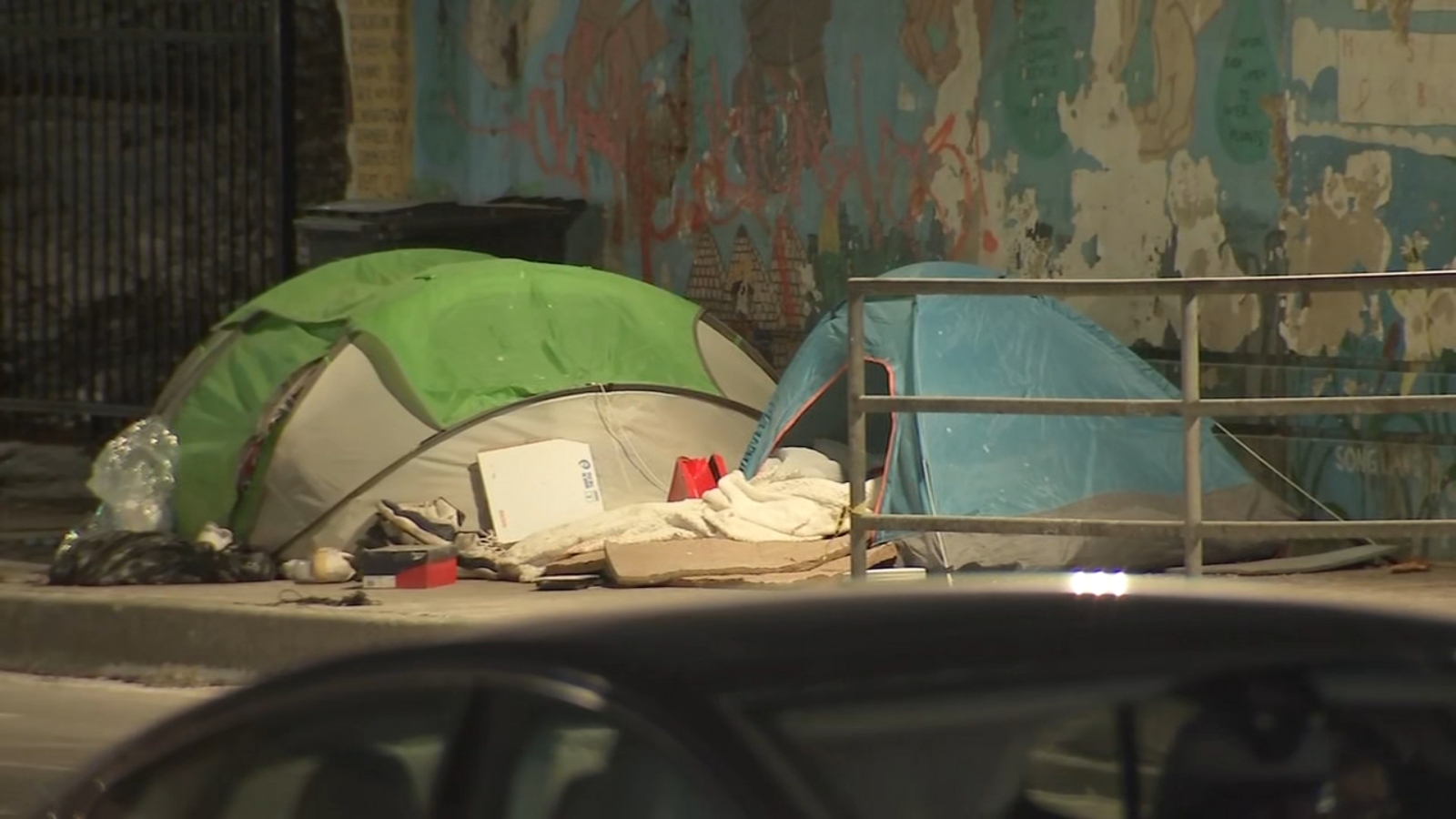 'Art for the Homeless' Facebook group uses creativity as an engine for outreach