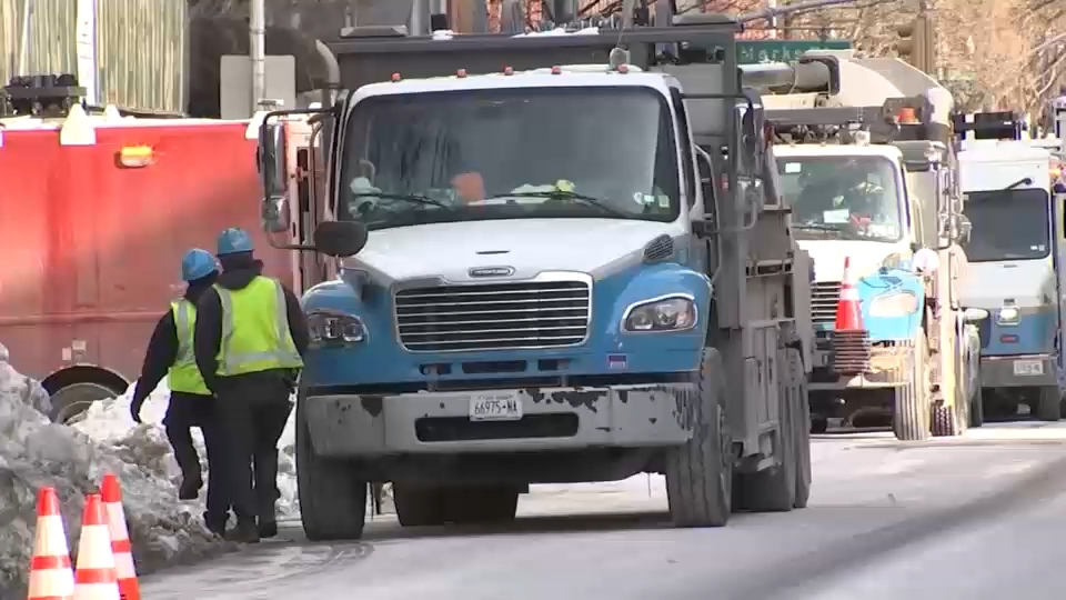 Crews trying to fix power outages across Brooklyn