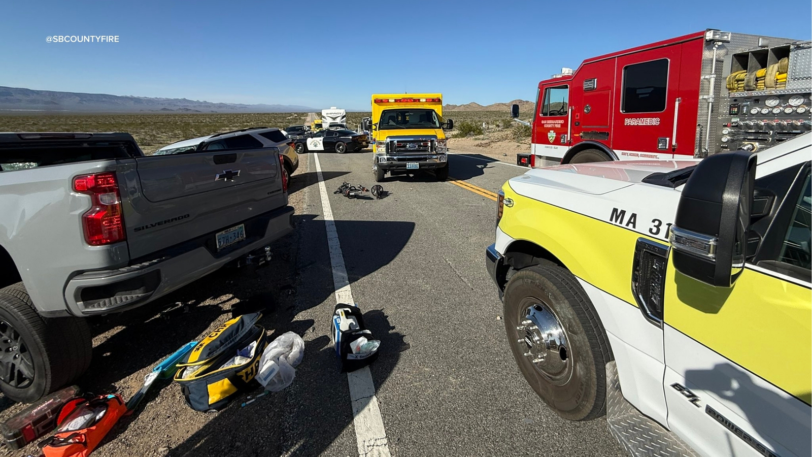3 dead, 5 injured in crash on Highway 95 at California-Nevada border, San Bernardino County Fire says 3 dead, 5 injured in crash on Highway 95 at California-Nevada border, San Bernardino County Fire says