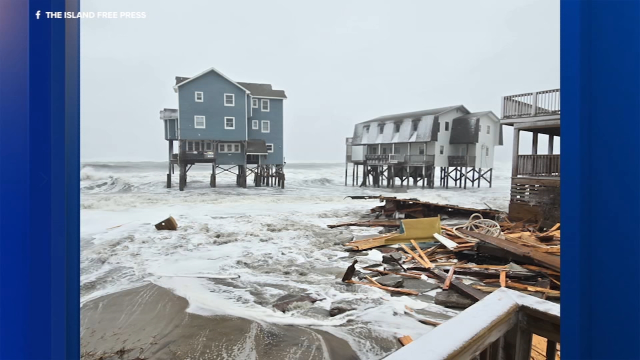 More oceanfront homes collapse in the Outer Banks