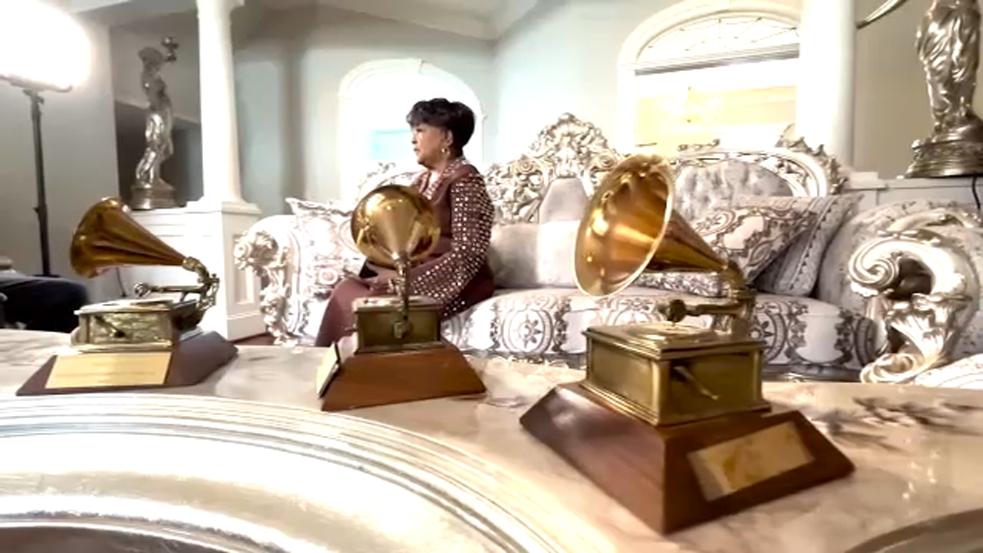 La regina del Gospel Shirley Caesar vince il 13° Grammy