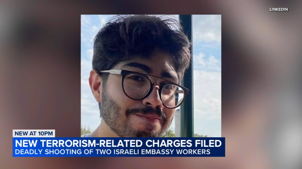 Justice Department to seek death penalty for man charged with killing 2 Israeli Embassy staffers